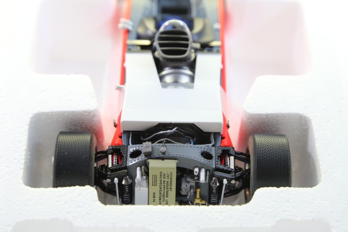 Amazon.co.jp: TSM トゥルースケール 1/18 ロータス56 タービン